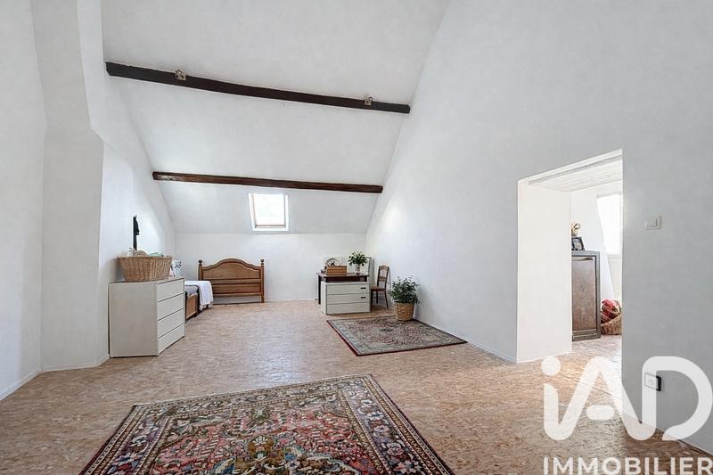 Maison - 138 m² - 8 pièces