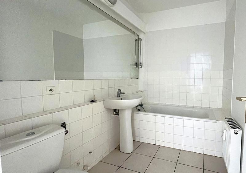 Appartement - 127 m² - 6 pièces