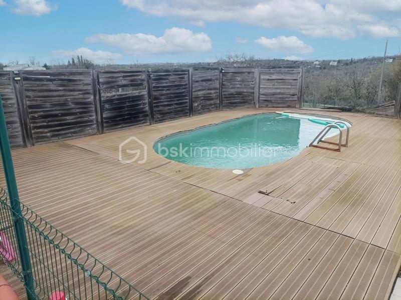 Maison traditionnelle - 136 m² - 5 pièces