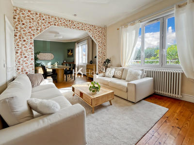 Maison - 134 m² - 4 pièces