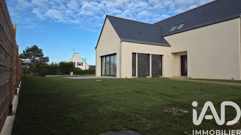 Maison - 140 m² - 5 pièces