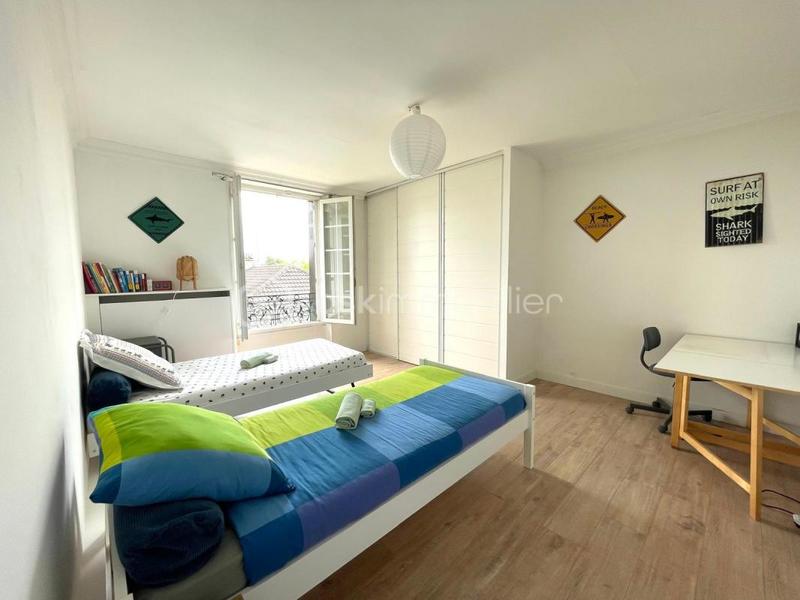 Maison en pierre - 190 m² - 7 pièces