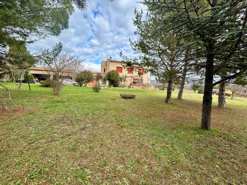 Maison de ville - 165 m² - 7 pièces