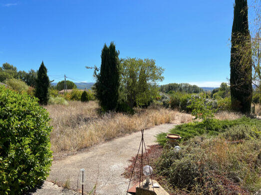 Maison - 100 m² - 3 pièces