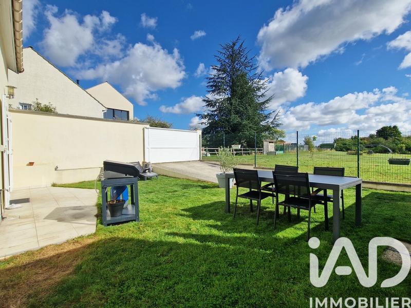 Maison - 93 m² - 4 pièces