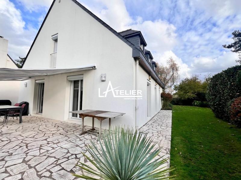 Maison - 149 m² - 7 pièces