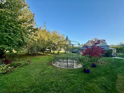 Maison ancienne - 177 m² - 5 pièces