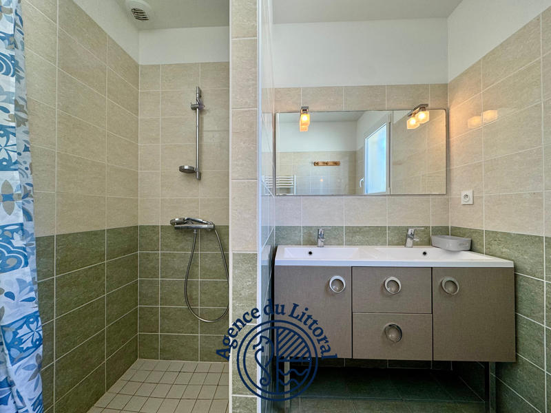 Maison - 171 m² - 7 pièces