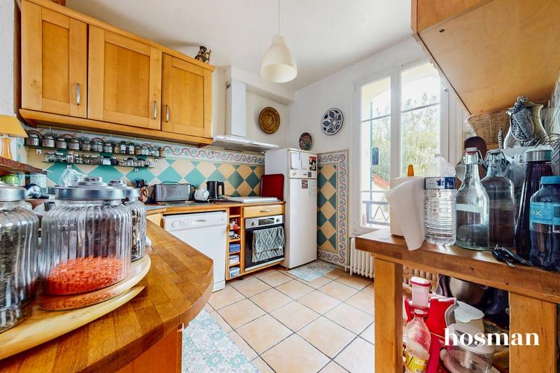 Maison - 90 m² - 5 pièces