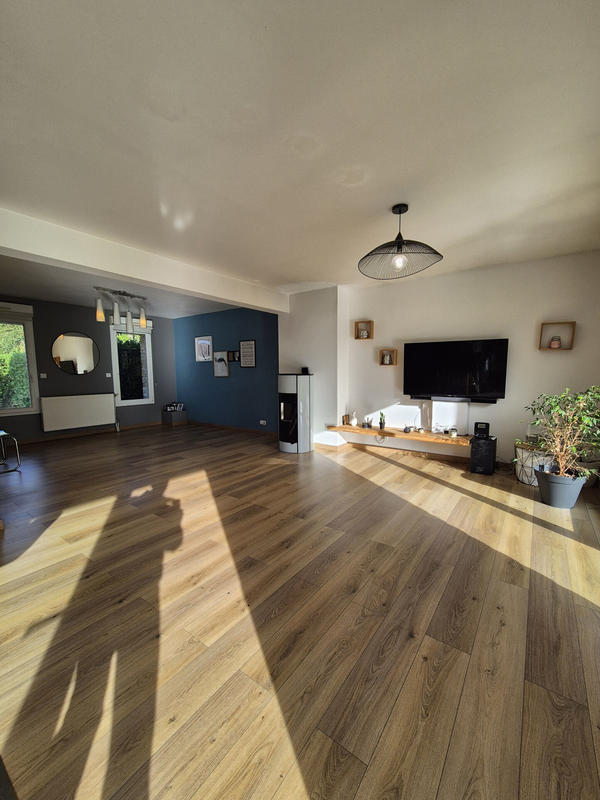 Maison - 140 m² - 6 pièces