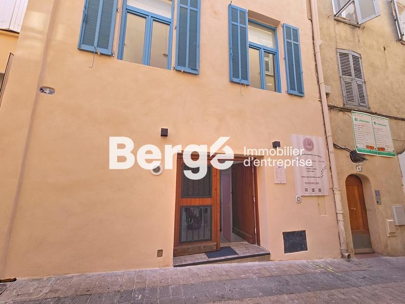 Local commercial - 135 m²