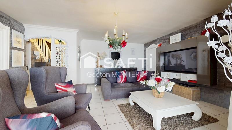 Maison - 272 m² - 14 pièces