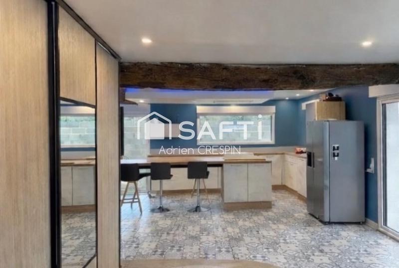 Villa - 240 m² - 9 pièces