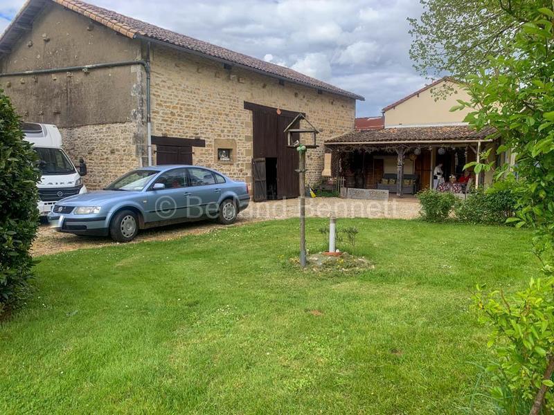 Maison en pierre - 133 m² - 6 pièces