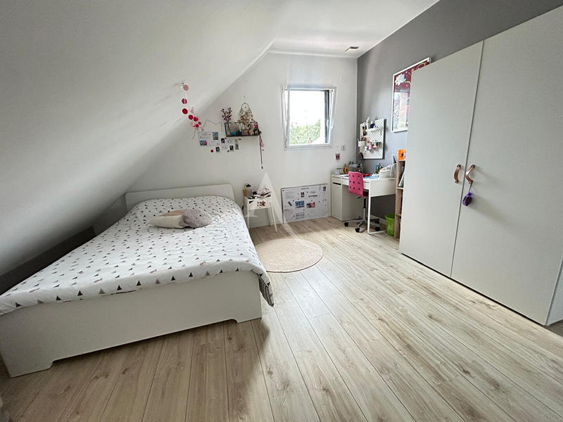 Maison - 148 m² - 6 pièces