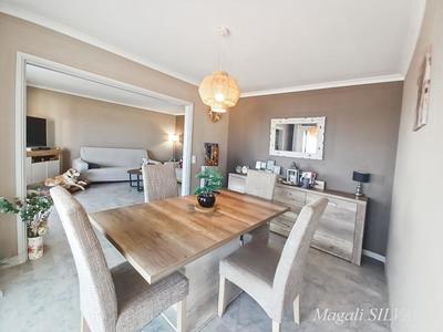 Appartement - 75 m² - 4 pièces