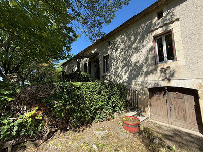 Maison - 102 m² - 5 pièces