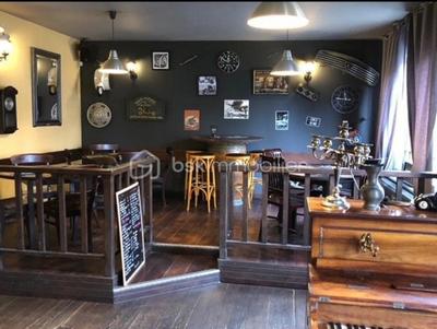 Bureau - 220 m² - 7 pièces