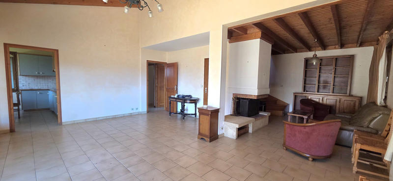 Maison - 155 m² - 7 pièces