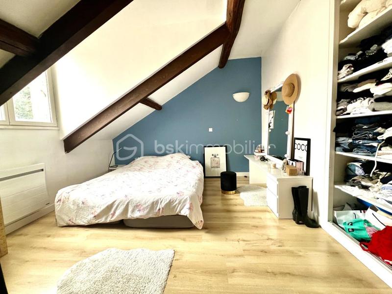 Maison bourgeoise - 200 m² - 7 pièces