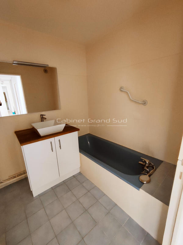 Appartement - 70 m² - 3 pièces