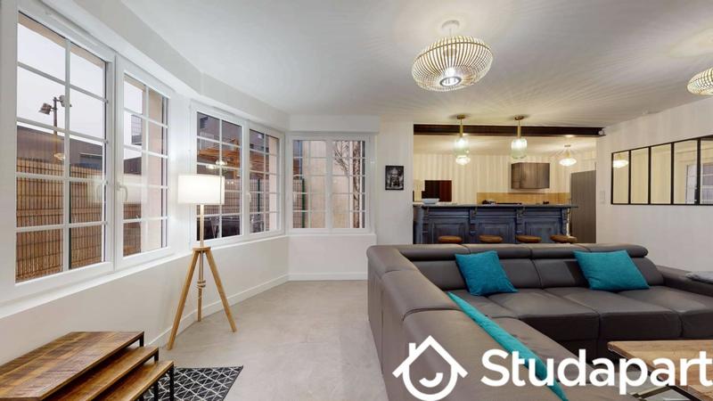 Chambre - 14 m² - 1 pièce