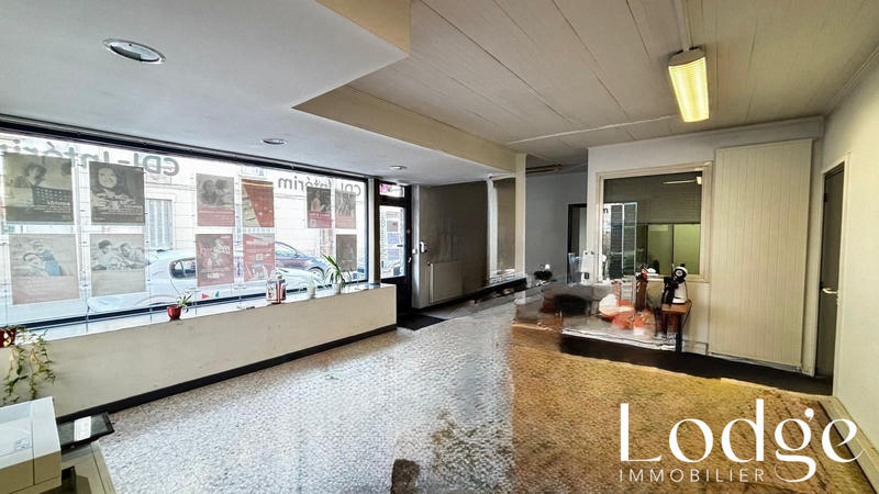 Local commercial - 61 m²