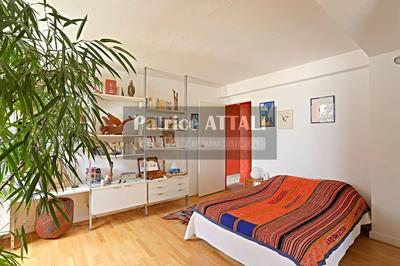 Appartement - 177 m² - 7 pièces