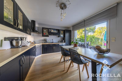 Maison contemporaine - 180 m² - 6 pièces