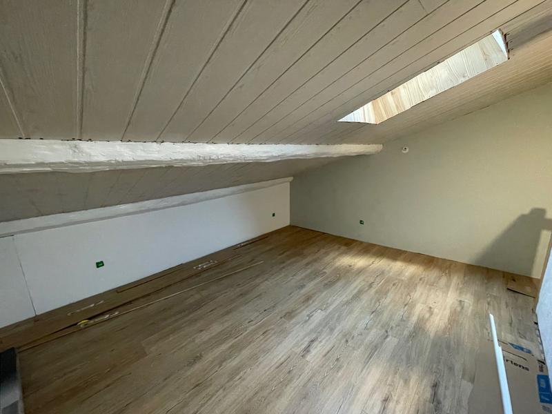 Maison - 91 m² - 5 pièces