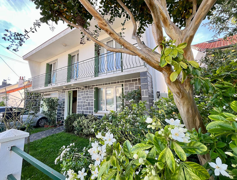 Maison - 145 m² - 5 pièces