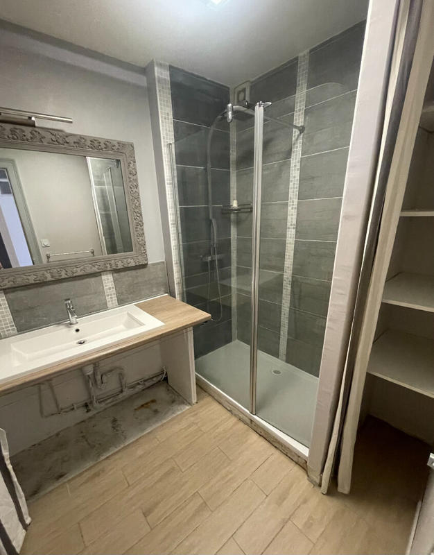 Appartement - 75 m² - 3 pièces