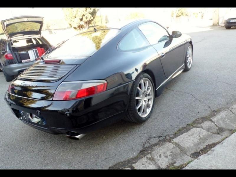 Porsche 911 996 Coupé Carrera 4 3.4 i 301 cv