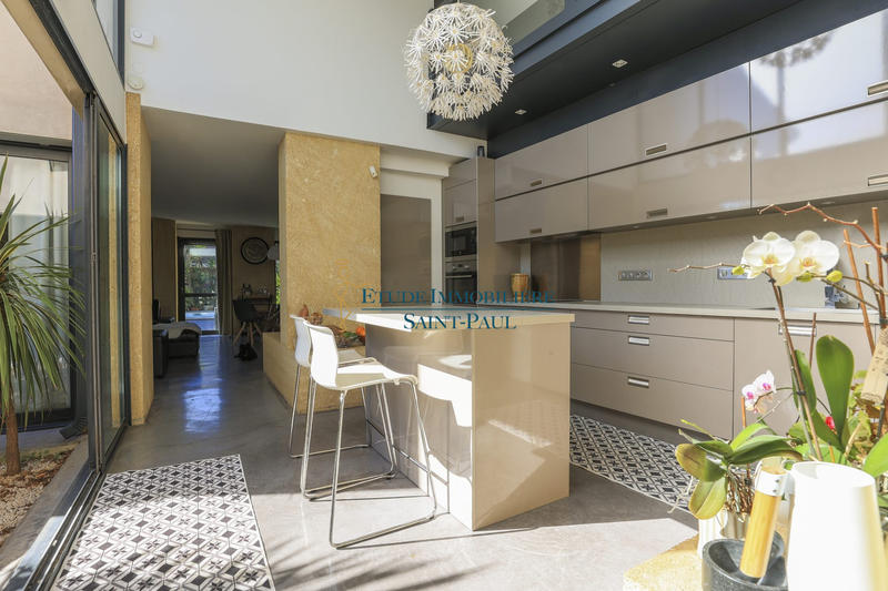 Maison contemporaine - 190 m² - 5 pièces