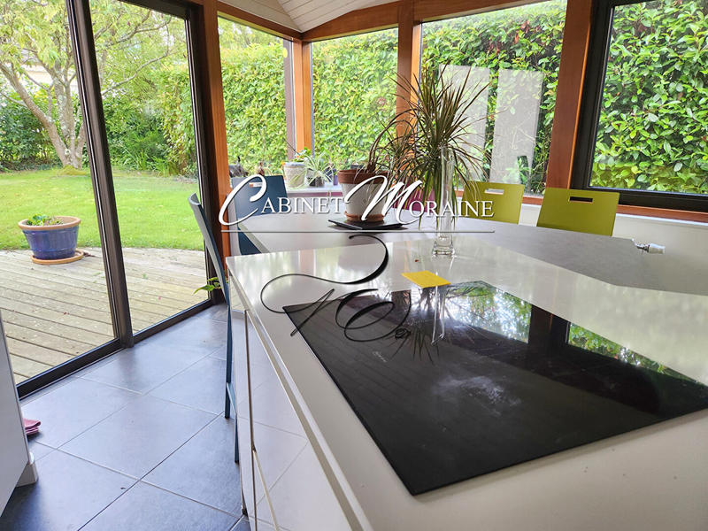 Demeure - 160 m² - 9 pièces