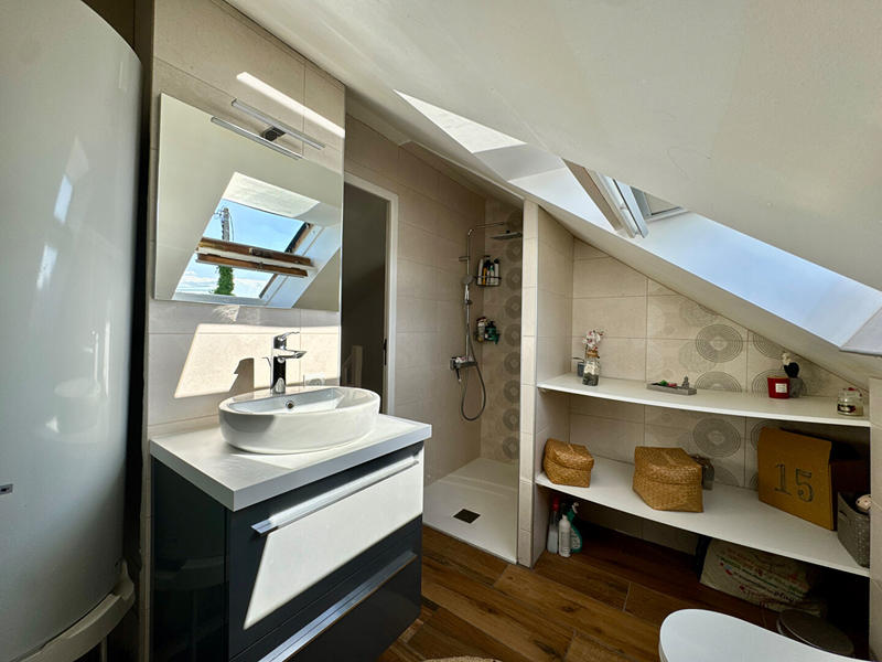 Maison - 135 m² - 6 pièces