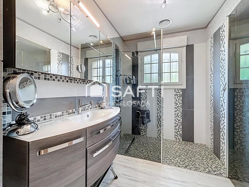 Maison - 174 m² - 7 pièces