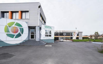 Local d'activités - 4 328 m²