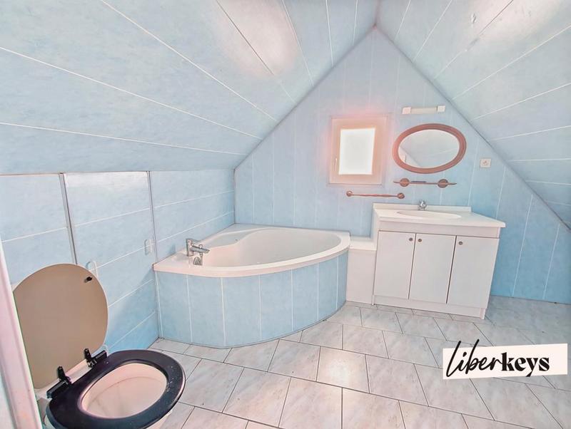 Maison - 131 m² - 6 pièces