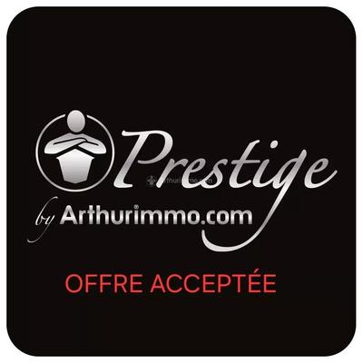 Immeuble - 8 pièces