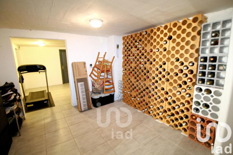 Maison - 230 m² - 5 pièces