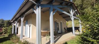 Maison - 97 m² - 4 pièces