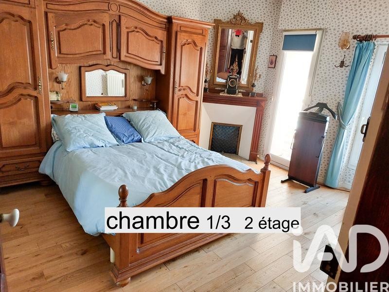 Maison - 194 m² - 14 pièces