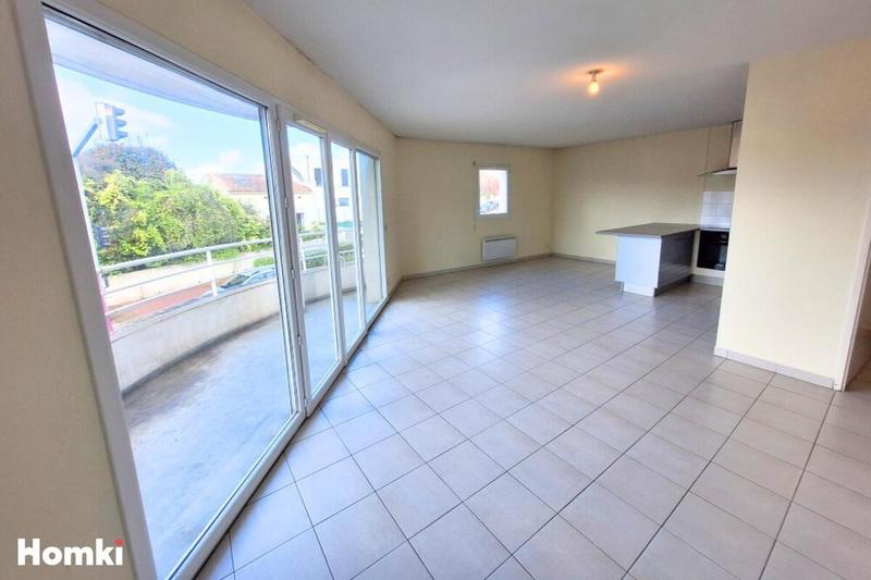 Appartement - 80 m² - 3 pièces