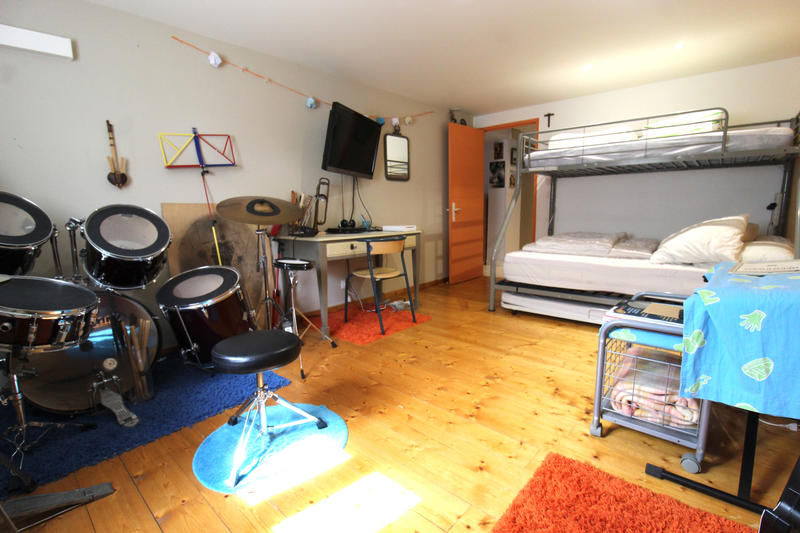 Maison - 150 m² - 7 pièces