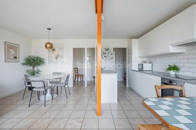 Appartement - 84 m² - 4 pièces