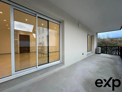 Appartement - 105 m² - 4 pièces