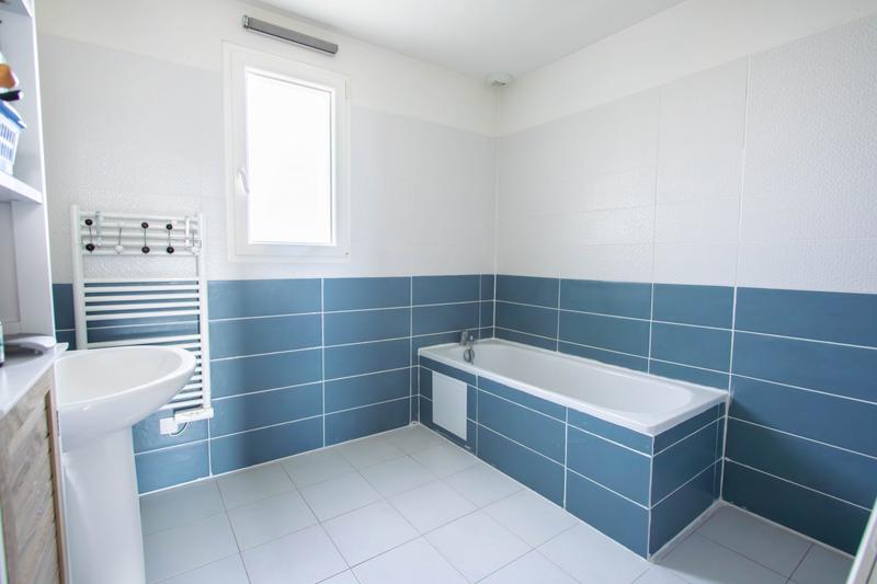 Maison - 91 m² - 5 pièces