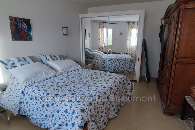 Maison - 214 m² - 6 pièces