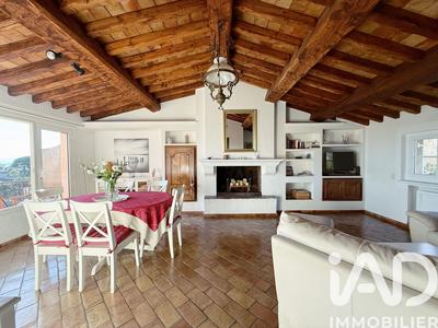 Appartement - 109 m² - 4 pièces